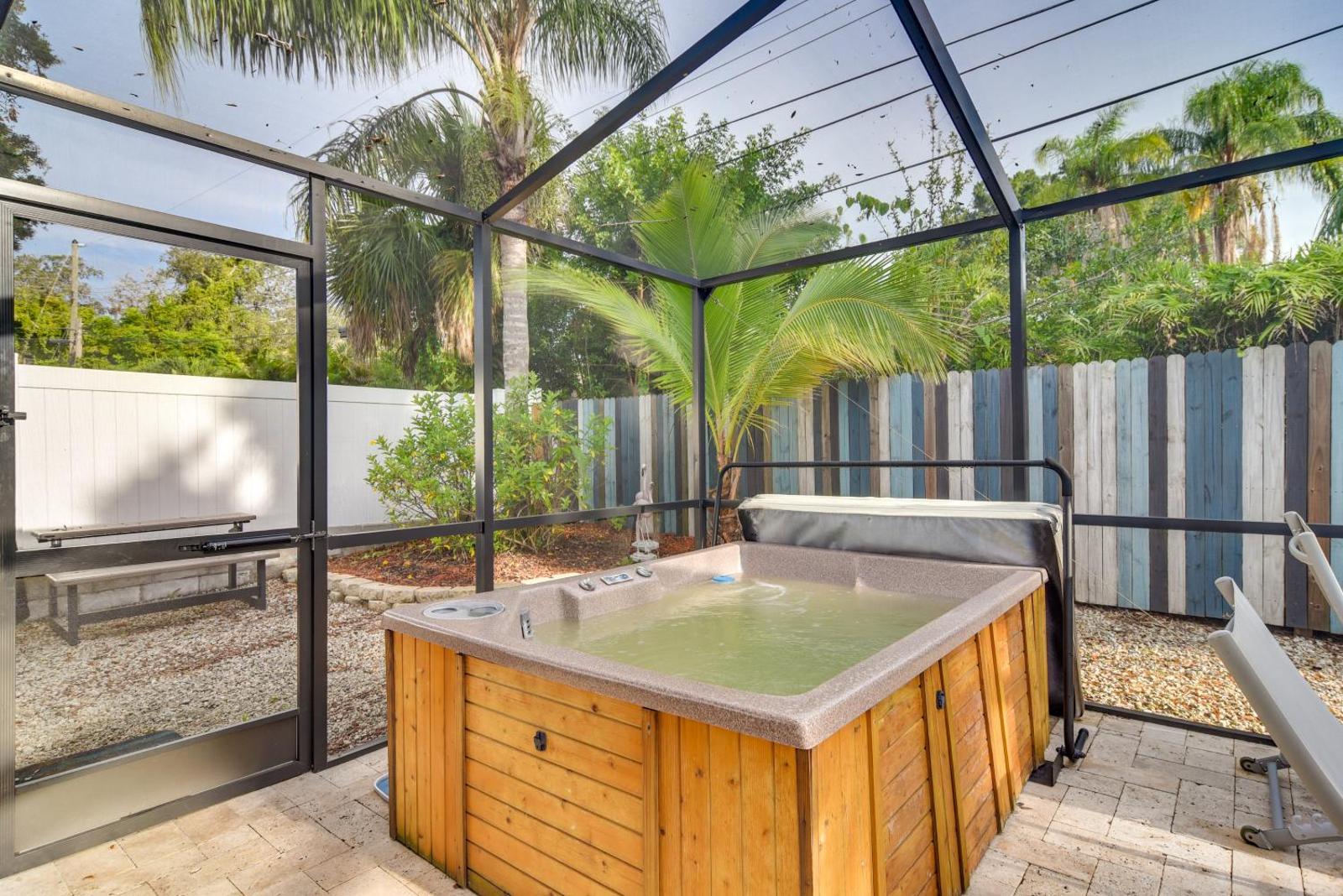 Largo Home with Private Pool and Spa 4 Miles to Beach! Main image 2